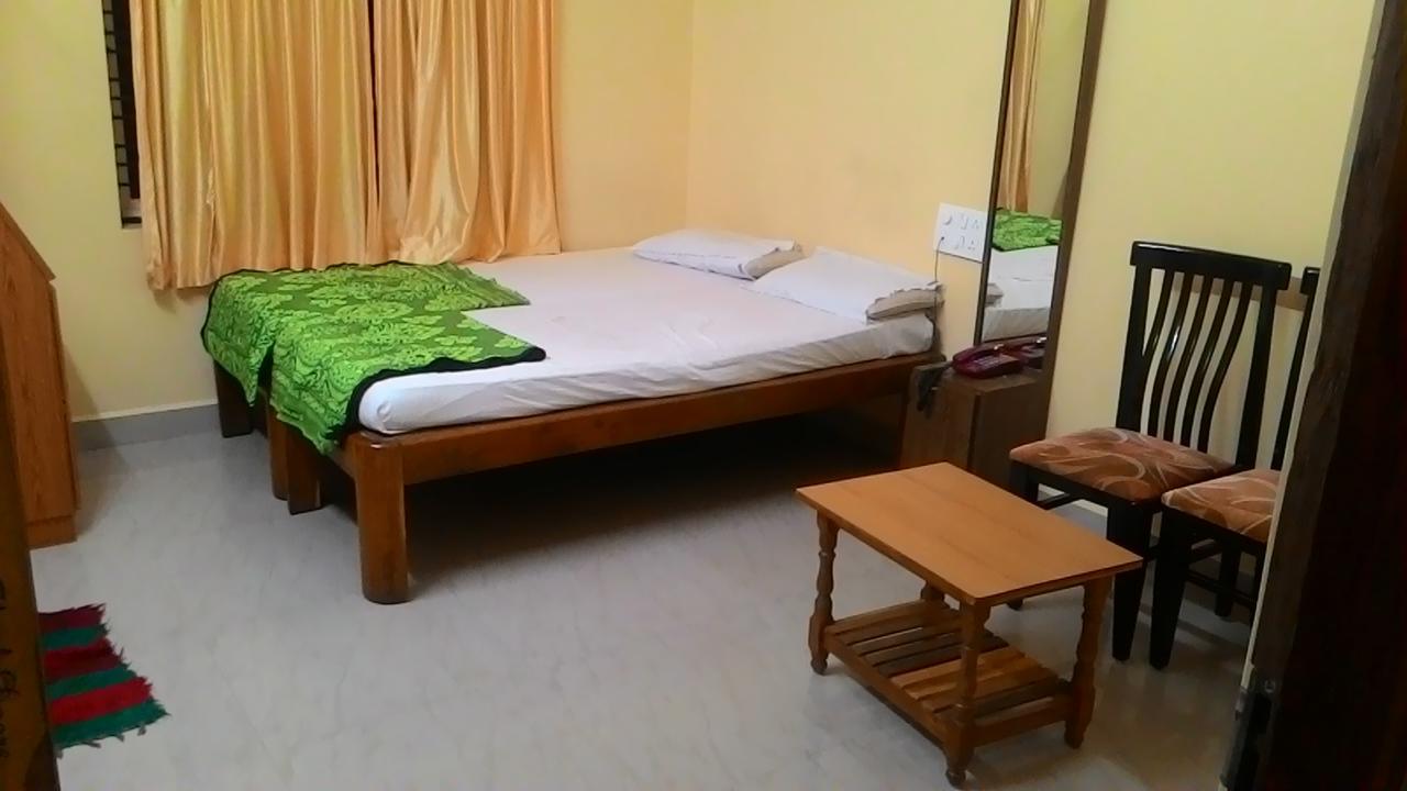 Dhenu Atithya Hotel Mavalli Exterior photo